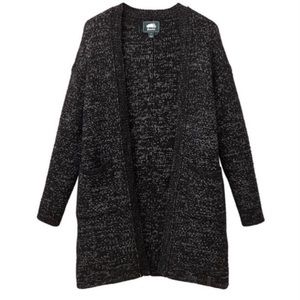 Roots Snowy Black Fox Cardigan